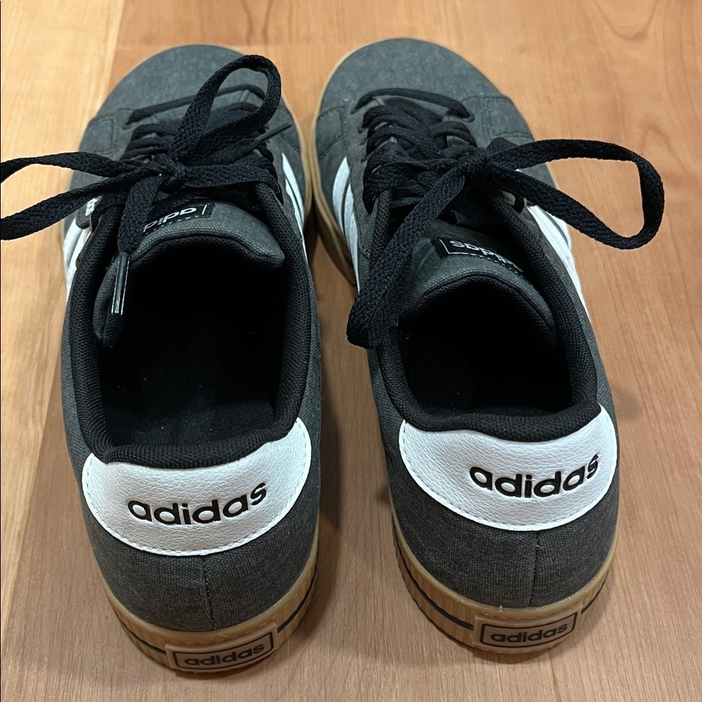 Adidas Men's Lifestyle Court Daily 3.0 Sneakers - Picture 3 of 4